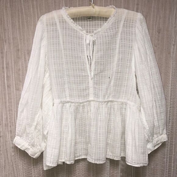 American Eagle Outfitters Tops - AE M Sheer Crisp White Baby Doll Balloon Sleeve Plaid Blouse